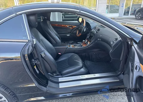 2009 Mercedes-Benz Sl 550 z USA, uszkodzony, nr VIN WDBSK71F69F148290